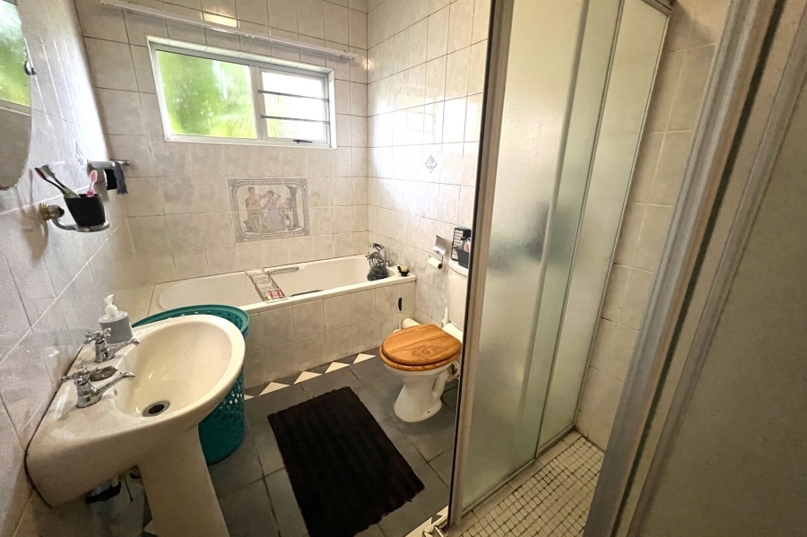 3 Bedroom Property for Sale in Gonubie Eastern Cape